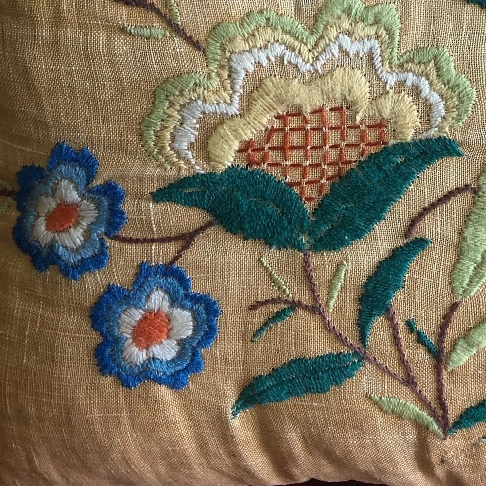 Vintage Handmade Crewel Floral Embroidered Accent Pillow Size 17.5” x 16”